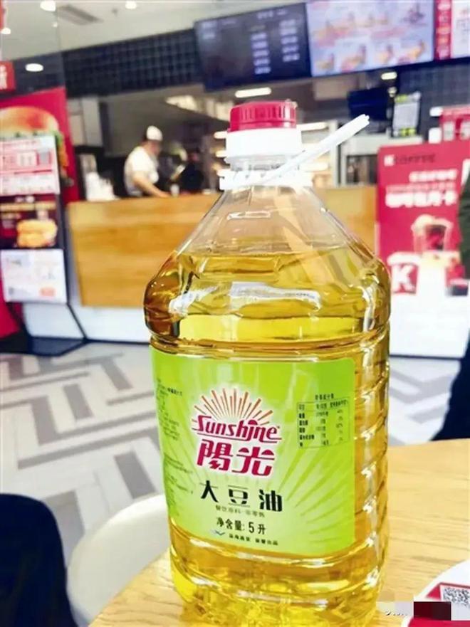 大豆油秘密曝光消费者：吃得不明不白！凯发k8网站天津肯德基被查！转基因(图10)